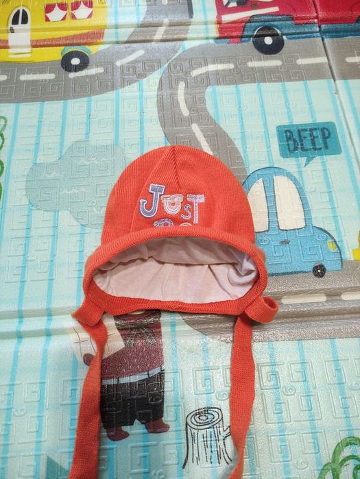 Продам шапочку детскую