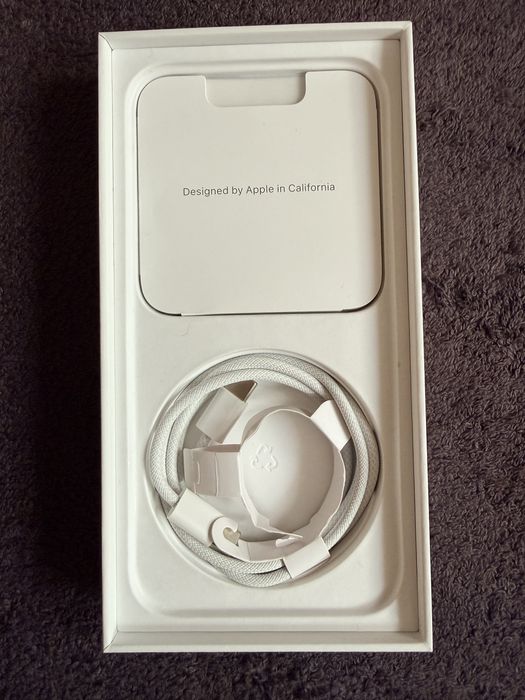 iPhone 15 Pro Max  1TB Natural Titanium