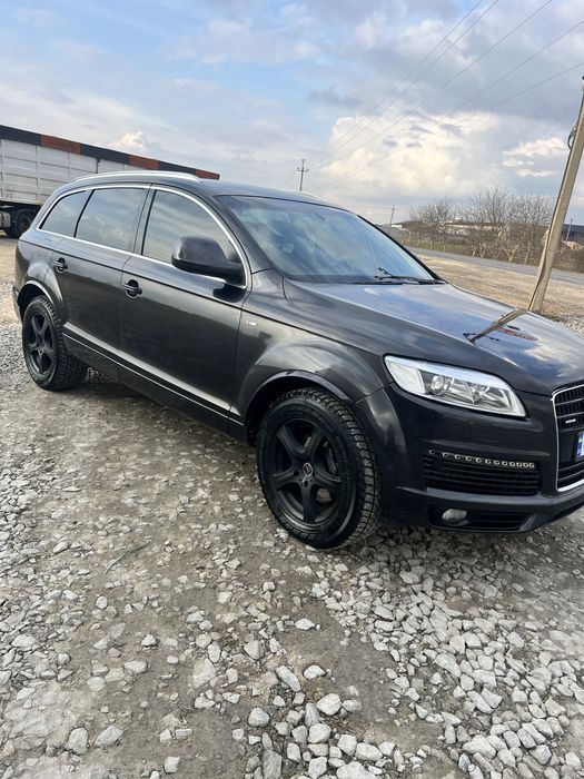 Продам ауді q7 2006