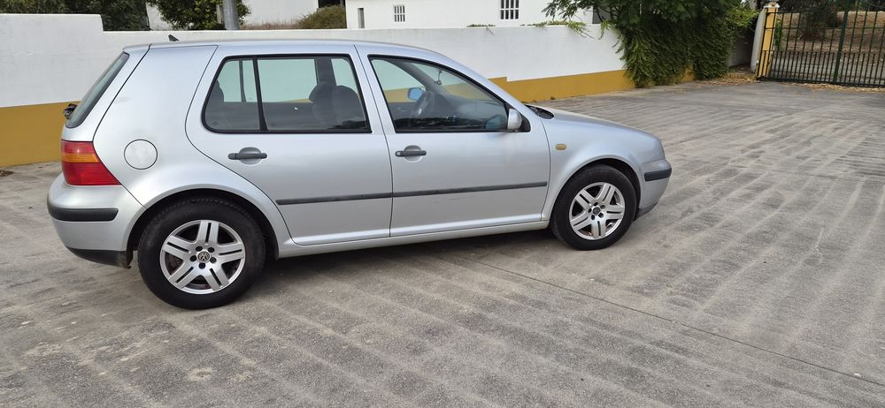 Volkswagen Golf 1.4 foto 4