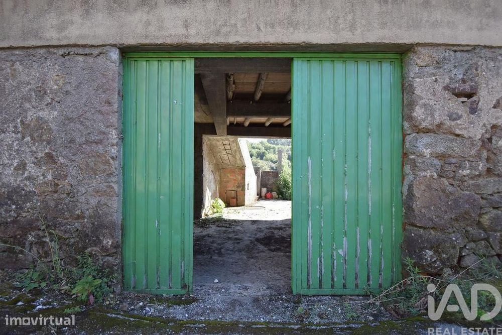 Casa de aldeia T4 em São Miguel, Santa Eufémia e Rabaçal de 140,00 m2
