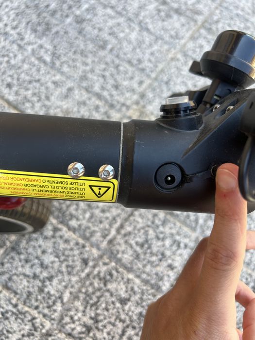Trotinete Elétrica URBANGLIDE RIDE 62S