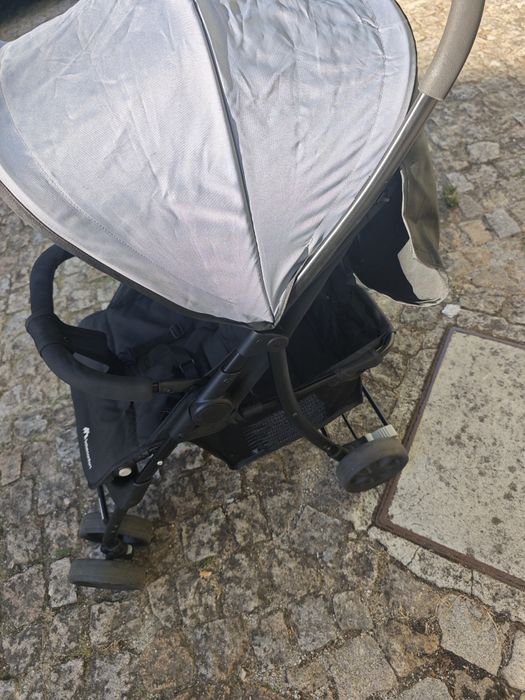 Carrinho de bebê  bebê Confort
