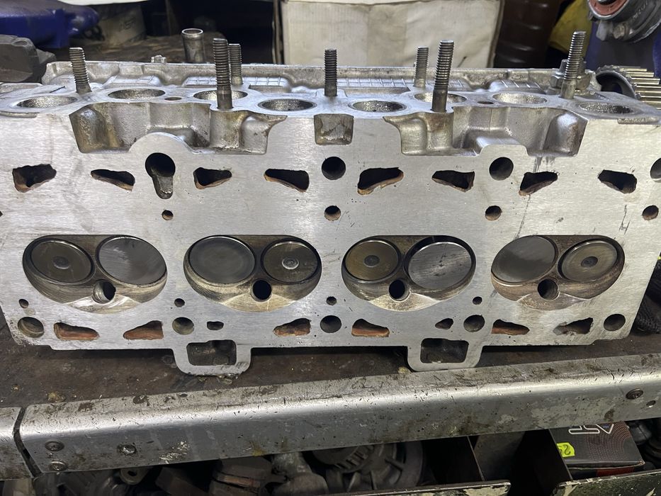 Головка блока цилиндров ВАЗ 2101 ; 2103 ; 2106 ; 21011. 2108.2109., ;
