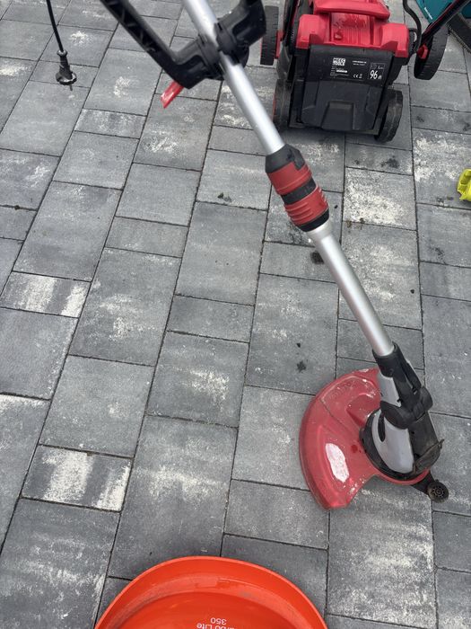 Podkaszarka elektryczna