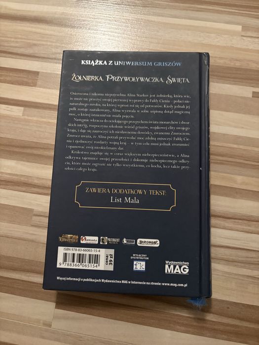 Cień i kość uniwersum griszów Leigh Bardugo