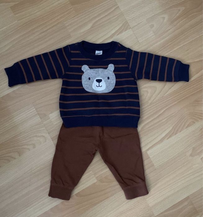 Костюм від Carters