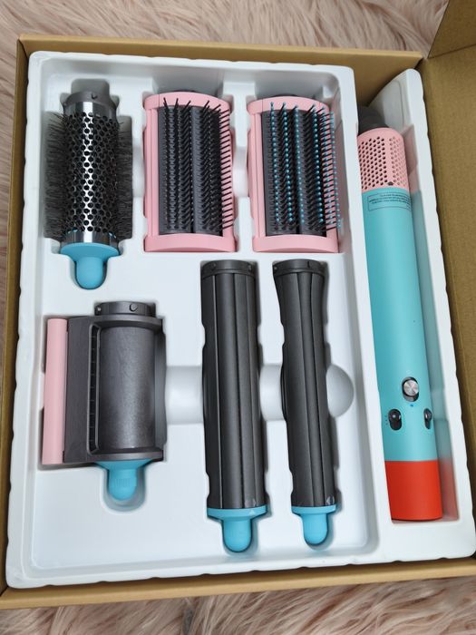 Multistyler. Suszarka do włosów lodówka końcówki wygładzające szczotki