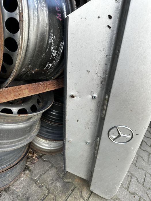Klapa tył Mercedes W124 Sedan Klapa Tylna