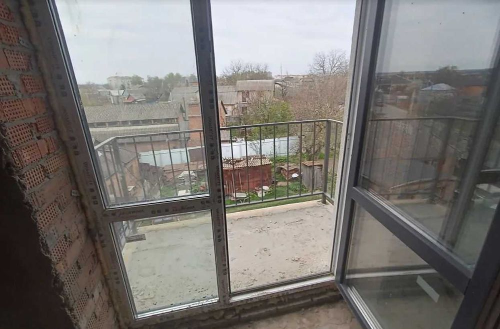 Продаж! Нема грошей на велику квартиру? Цікавить смарт квартира в р-ні Старого міста? Новобудова, газифікований будинок, стан від забудовника. Дзвони