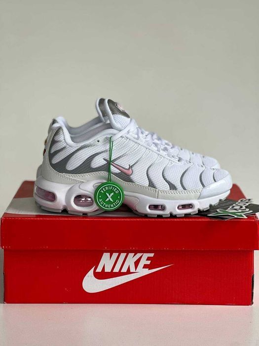 Женские кроссовки Nike Air Max TN Plus White&Grey&Pink. Размеры 36-40