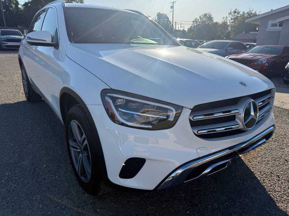 Mercedes-Benz GLC GLC 300      2020