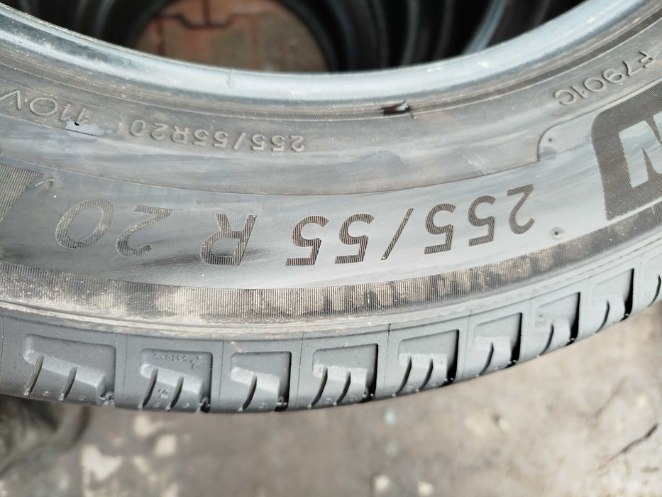 Opony Uzywane Całoroczne 255/55/20" Michelin A438#