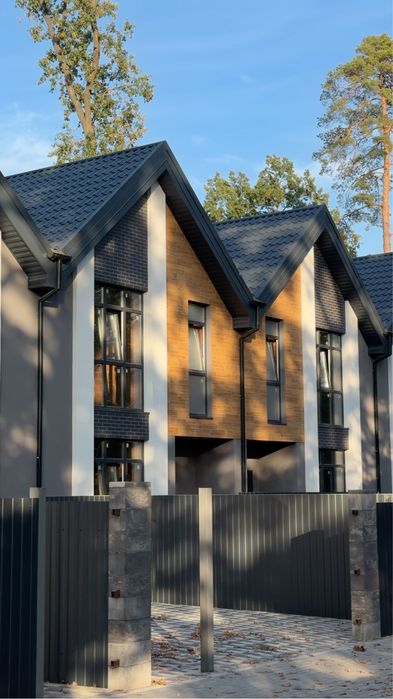 Таунхаус в Бучі, центр міста, розтермінування