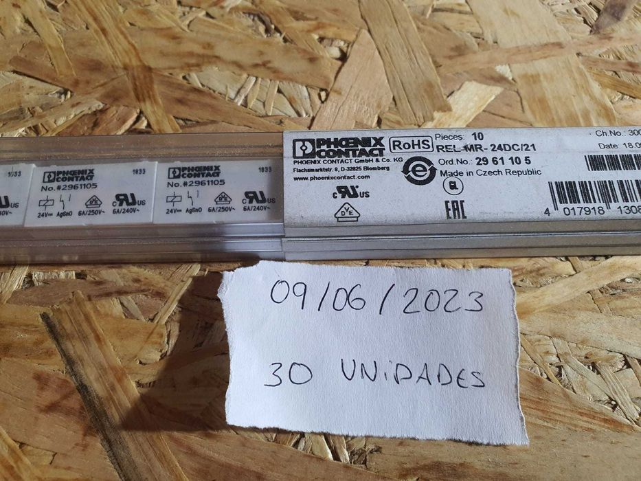 Relés sheneider e phoenix