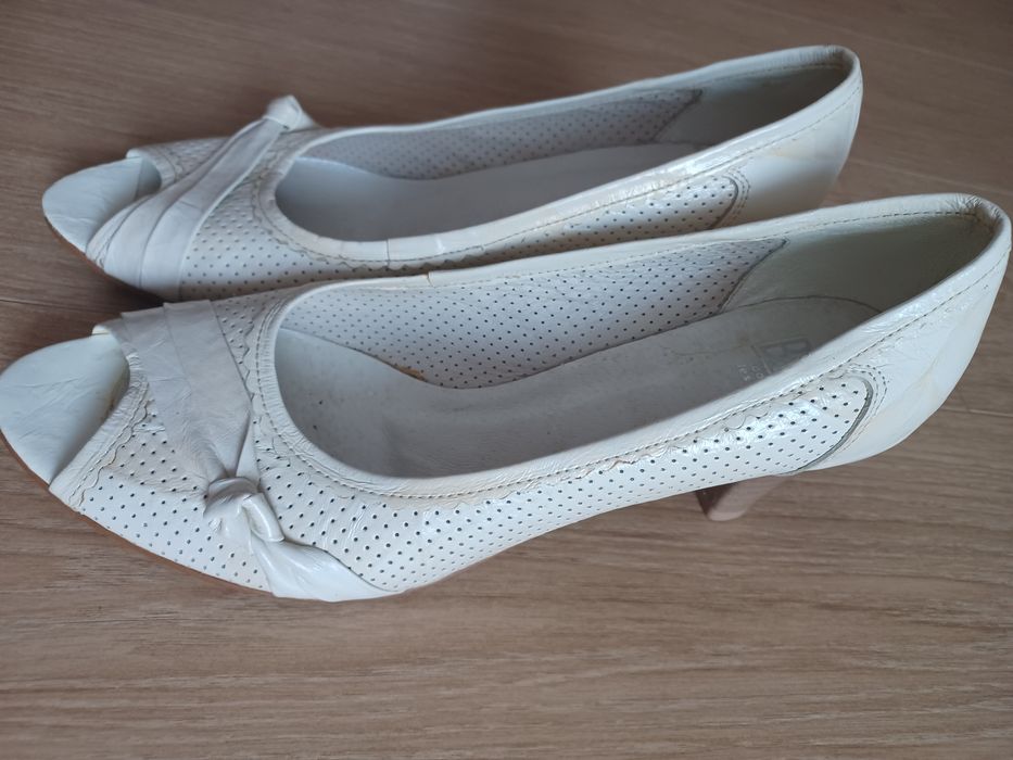 Buty damskie r. 39