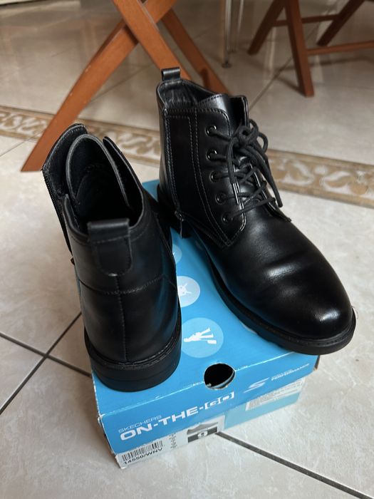 Жіночі шкіряні демісезонні чоботи