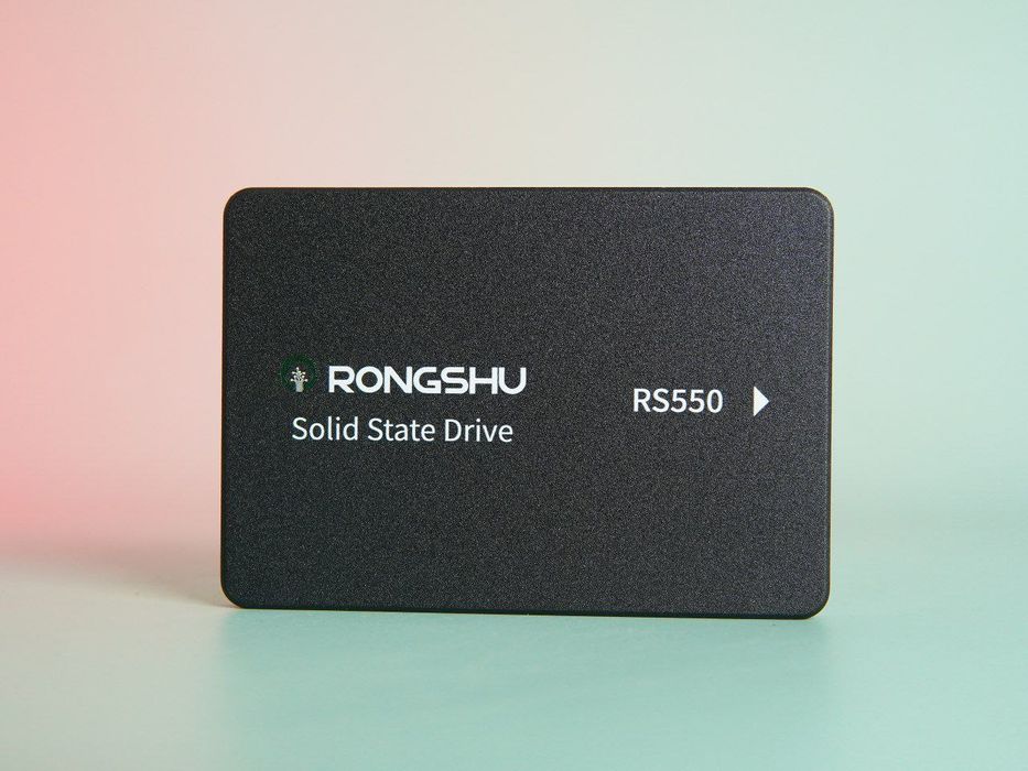 Сверхбыстрый твердотельный накопитель RONGSHU 256 ГБ 2.5'' – обновите