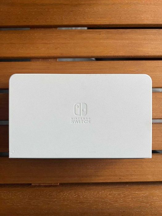 Nintendo Switch OLED - Pack Completo Como Nova + Extras