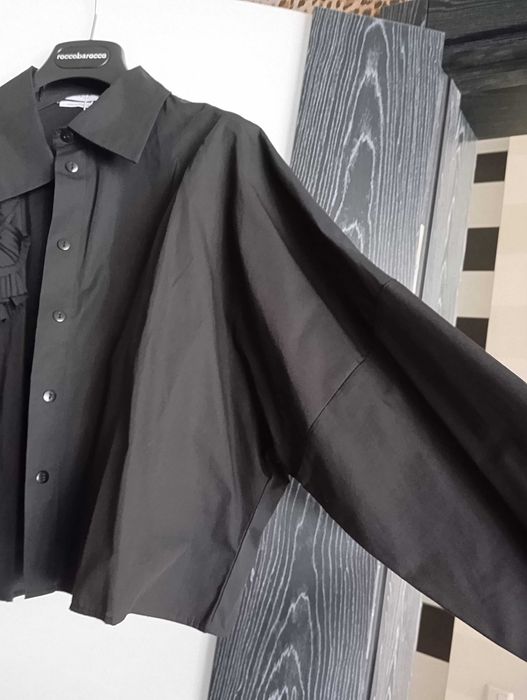 Блуза с цветком последняя! размер Л-ХЛ, цена ниже сейла!