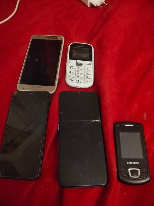 Telemóveis para peças