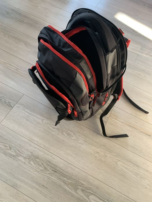 Plecak Satch w gory i do szkoly