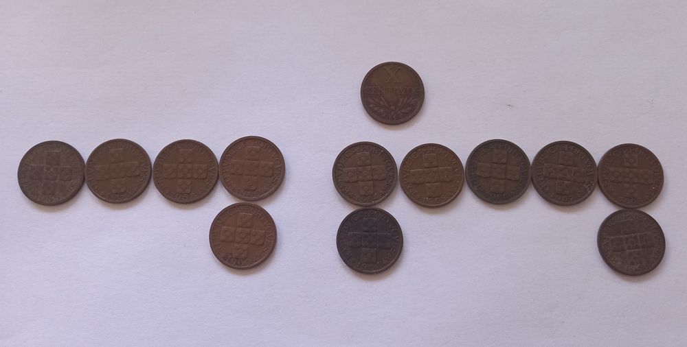 Moedas antigas (escudos e centavos)