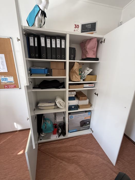 Estantes IKEA para sala