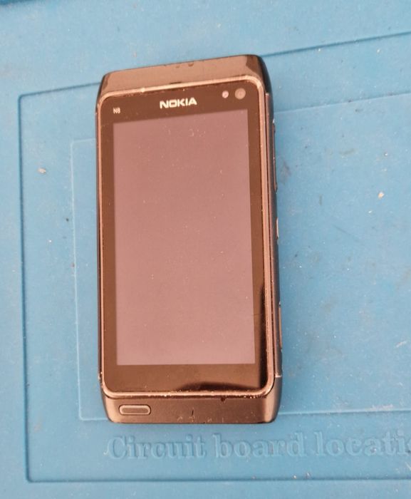 zestaw Nokia n8 oraz 6210
