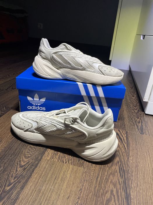 Adidas ozelia brancos