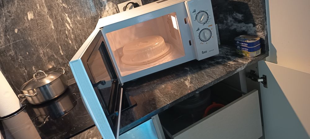 Micro Ondas - semi novo