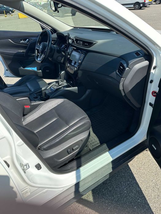 Nissan X-Trail 2018 VIN JN1TCAT32U0123753 фото оголошення 10 з 24