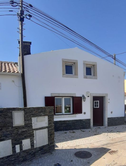Moradia como nova em Azoia Sesimbra