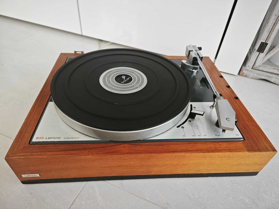 Gramofon Lenco B55 vintage z 70-tych