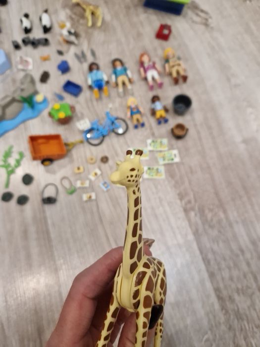 Playmobil Family Fun 70341 Przygoda w ZOO z żyrafami i pingwinami
