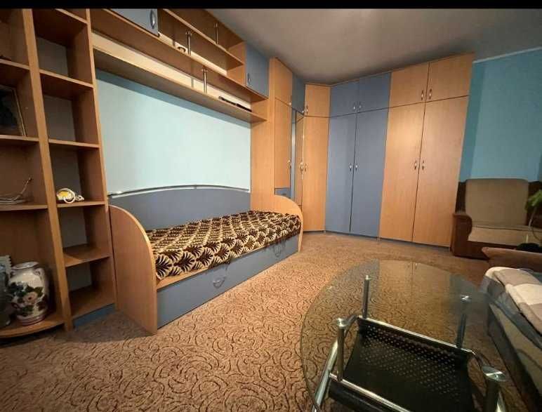 Здам 1-кімнатну квартиру в районі Дитячого світу