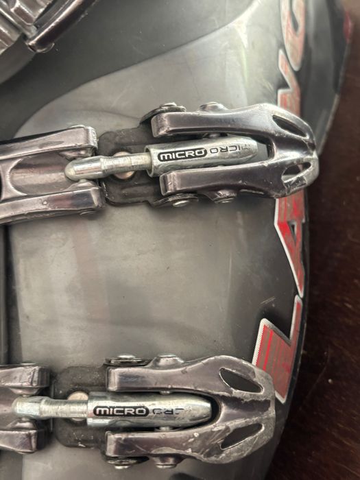 Buty narciarskie Lange Fluide 3DL 80 Light Grey. R. 26