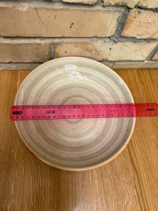 Тарілки для ресторану б/в