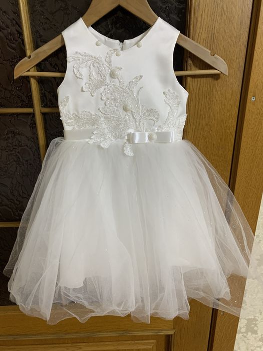 Продам детское платье с шубкой