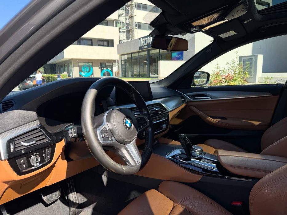 BMW 520d Pack M G31 Automatica 2019 Full Extras