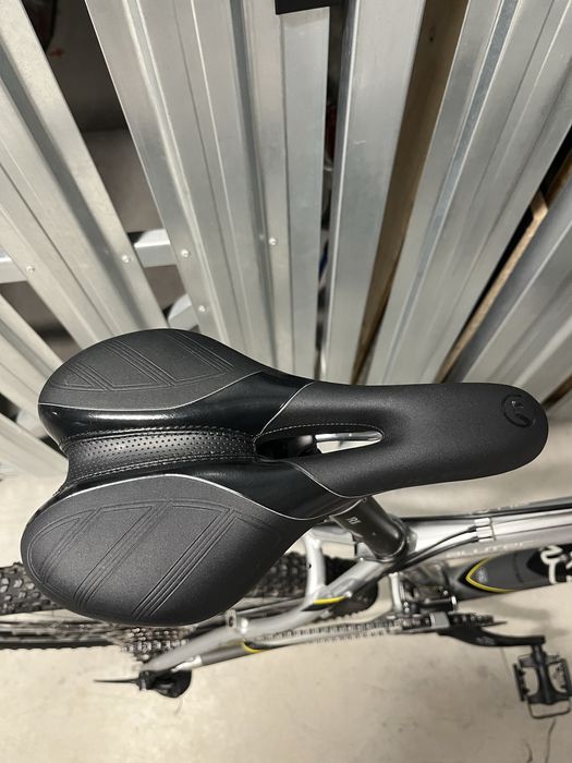 Rower MTB Kellys Salamader 17-18” (M)