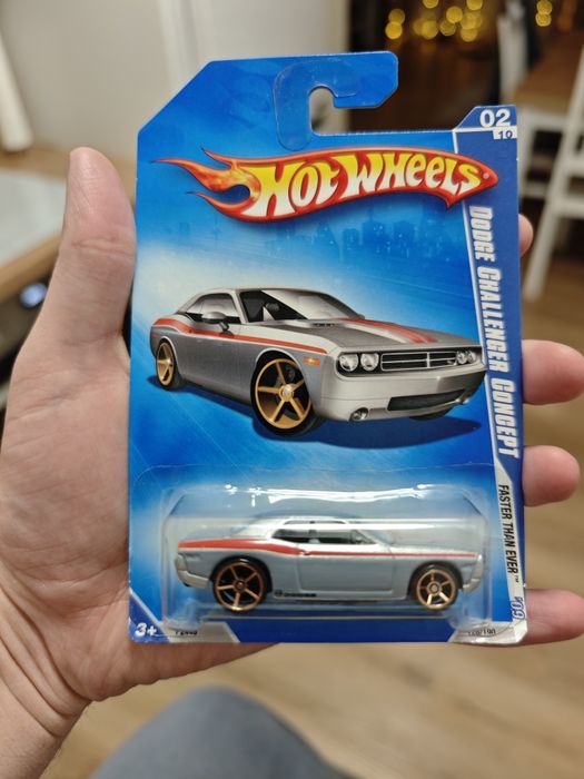 Hot wheels Dodge challenger concept faster than ever '09 2/10 rok 2008