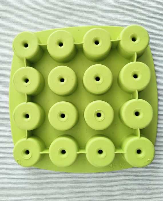 Foremka do lodu seledynowa