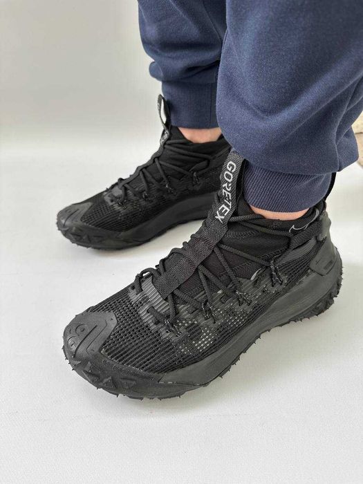 Без передплати Бомбические мужские кроссовки Nike acg Mountain Fly 2