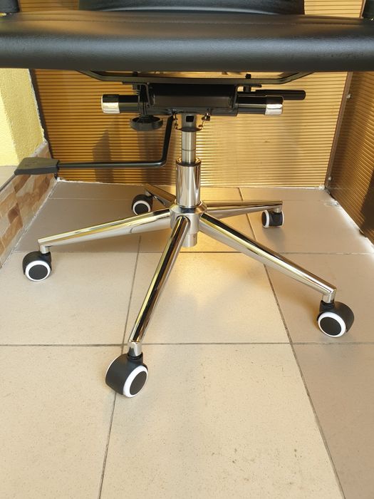 АКЦІЯ!! Офісне  крісло хром Ikea *Німеччина*