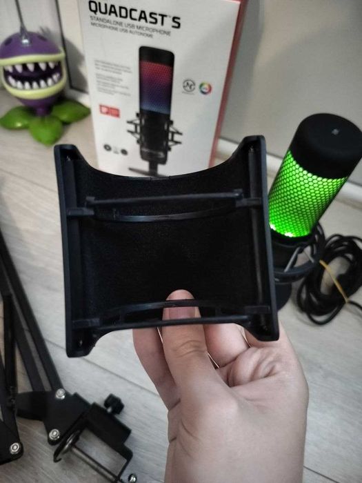 Комплект: Мікрофон HyperX QuadCast S + пантограф та поп-фільтр Fifine U1