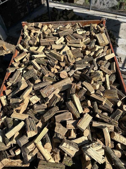 Дрова тільки дуб, акація. Тверді породи. По ціні лісгоспу.