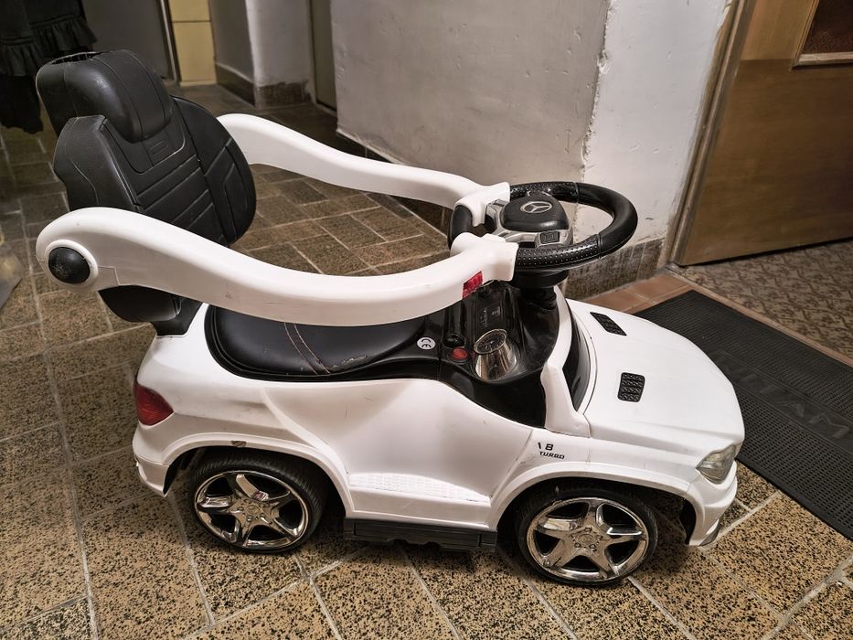 Mercedes dla dziecka , na  3 - 5 lat