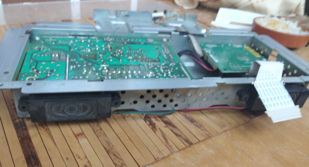 Шасси монитора 19" с УНЧ