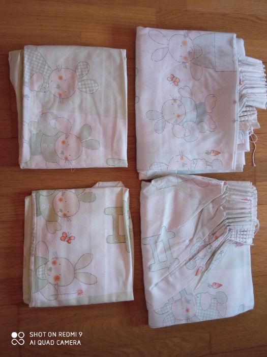 Colcha, cortinados e cobertura almofadas